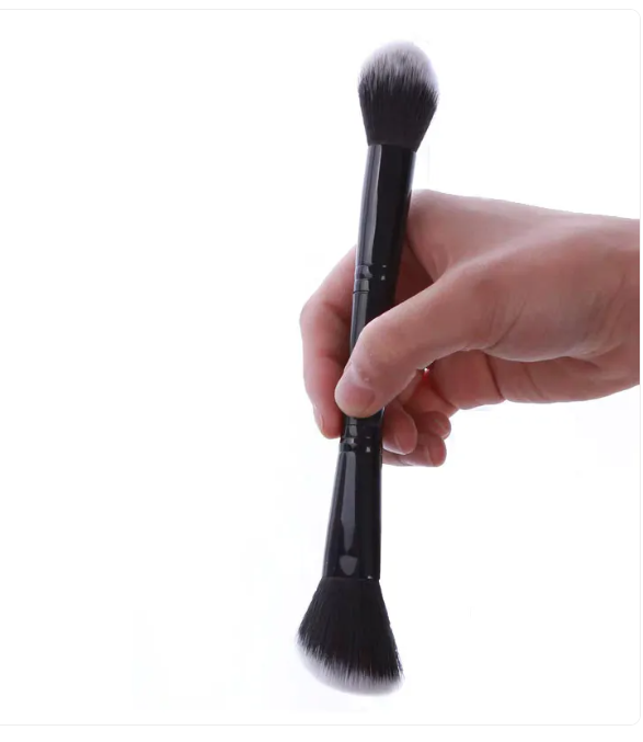 Double-Head Blush & Highlight Brush